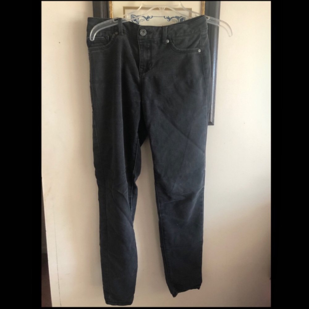 ‼️Coming Soon‼️ Grey Black Stretch Skinny Jeans - Picture 7 of 8